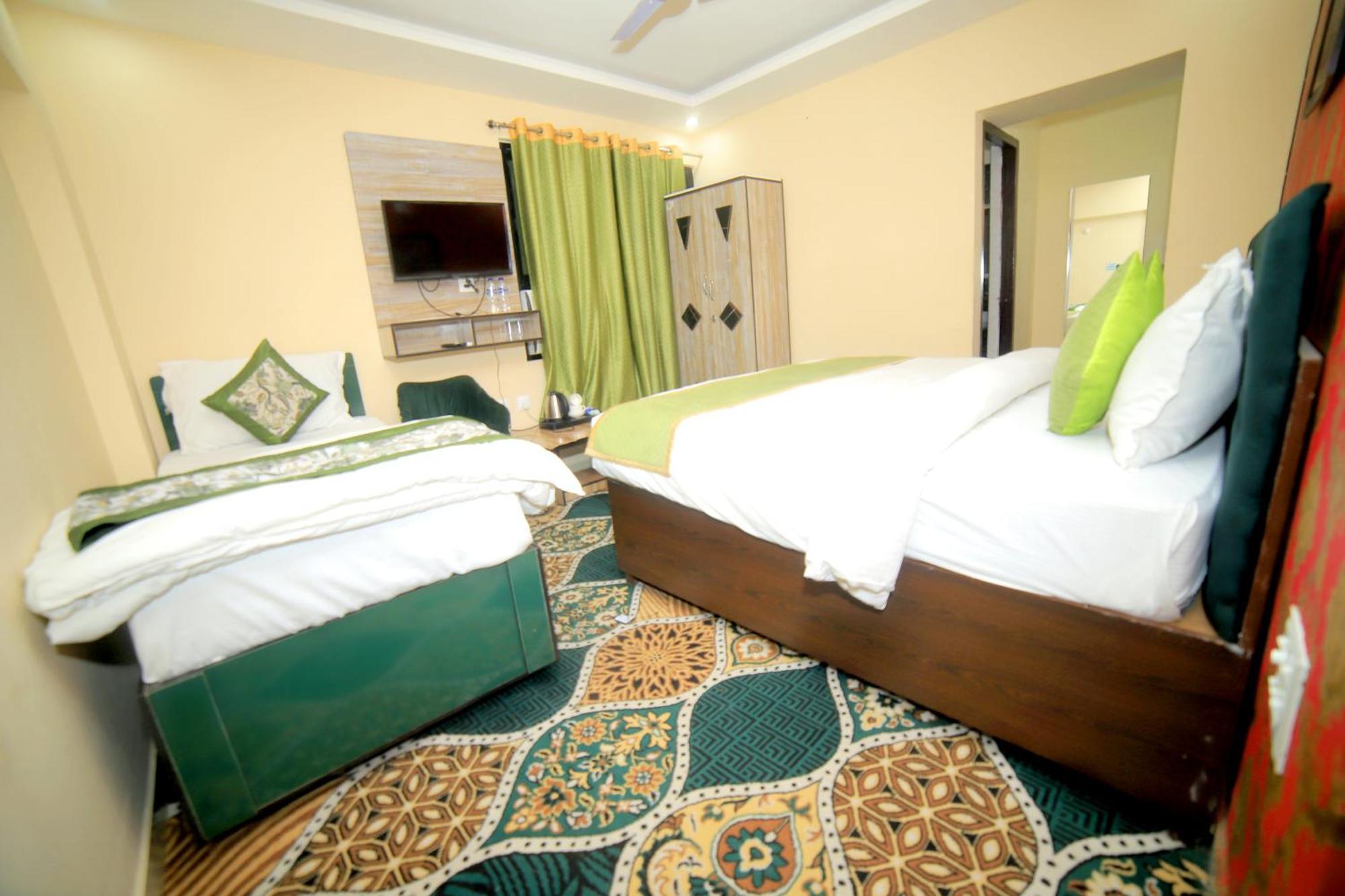 The Tulsi Garden Vrindavan Near Omaxe City Exterior photo